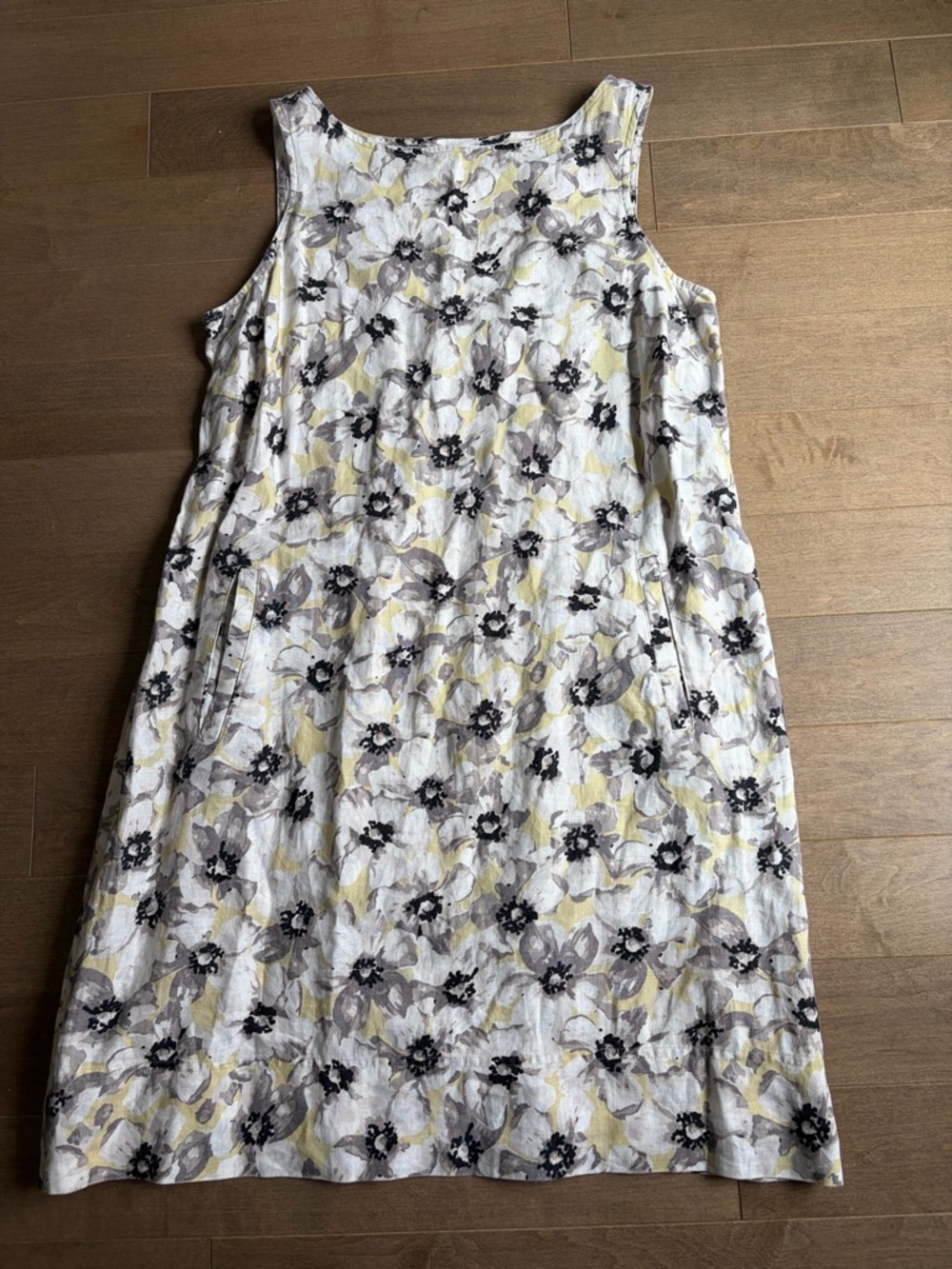 J. Jill White Floral Midi Shift Dress with Yellow Accents